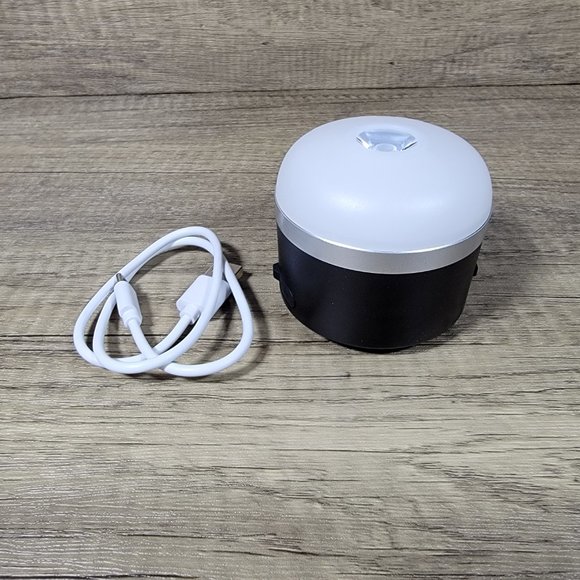 Camping Lamp Usb Rechargeable Light And Power Bank 600 Lm - Picture 2 of 9